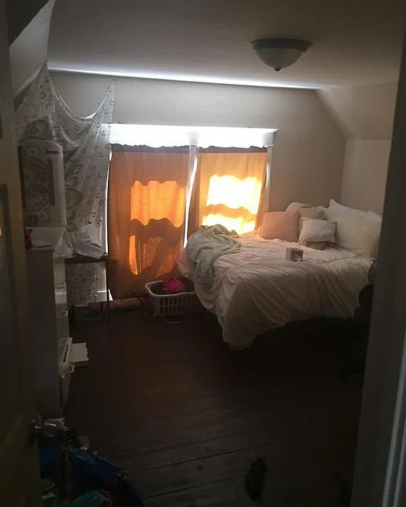 414 Hudson Ave #1