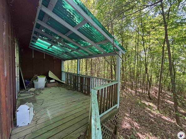 280 Southlake Rd, Saratoga, AR 71859