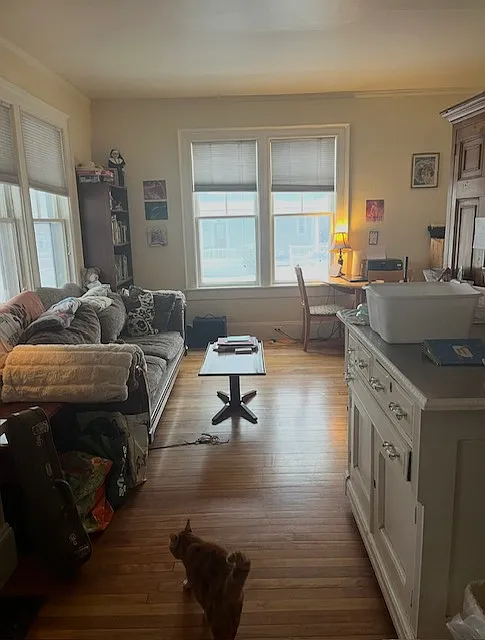 1 bed, 650 sqft, $1,400 — Photo 2