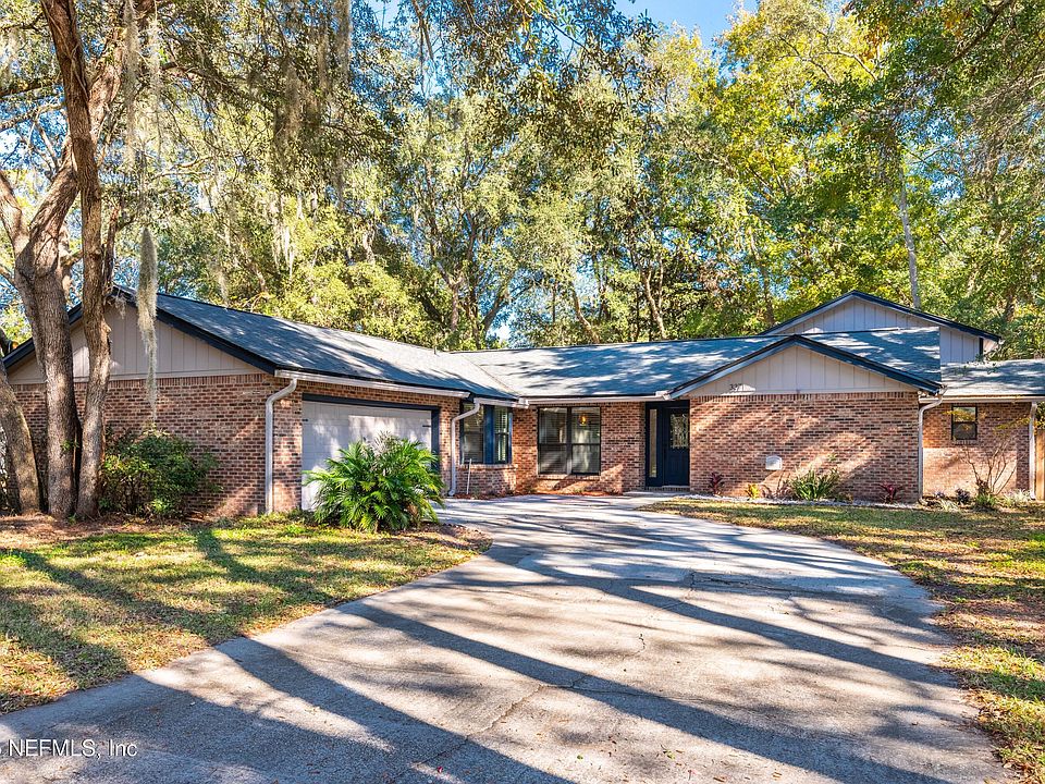 1st image of 337 TARRASA Drive
