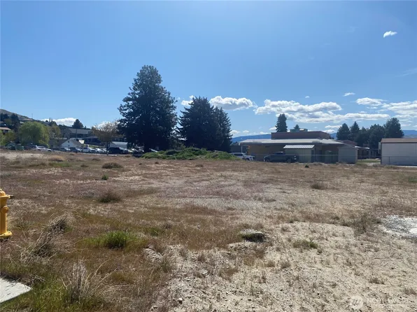 168 Harold Street NE, East Wenatchee, WA 98802