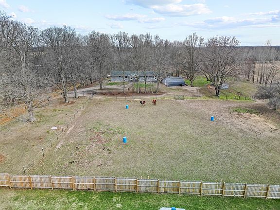 4th image of 4090 Matthews Rd