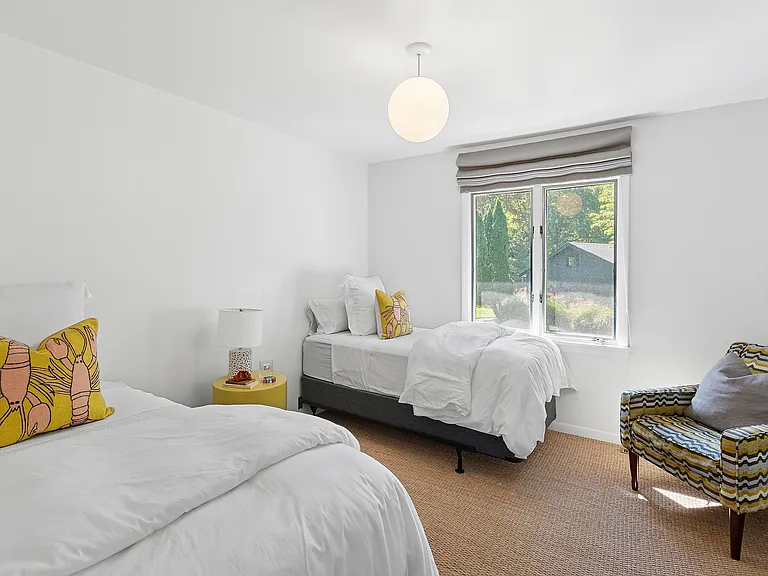 95 Skimhampton Rd — Photo 10