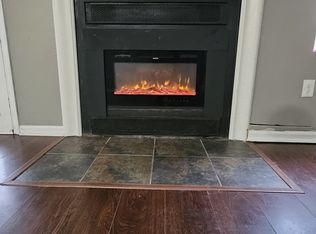 960 Burdeck St #B, Schenectady, NY 12306