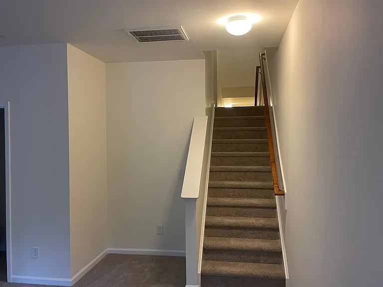 1668 Holly Grove Way — Photo 11