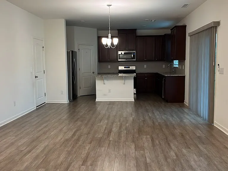 354 Summer Ranch Dr — Photo 10