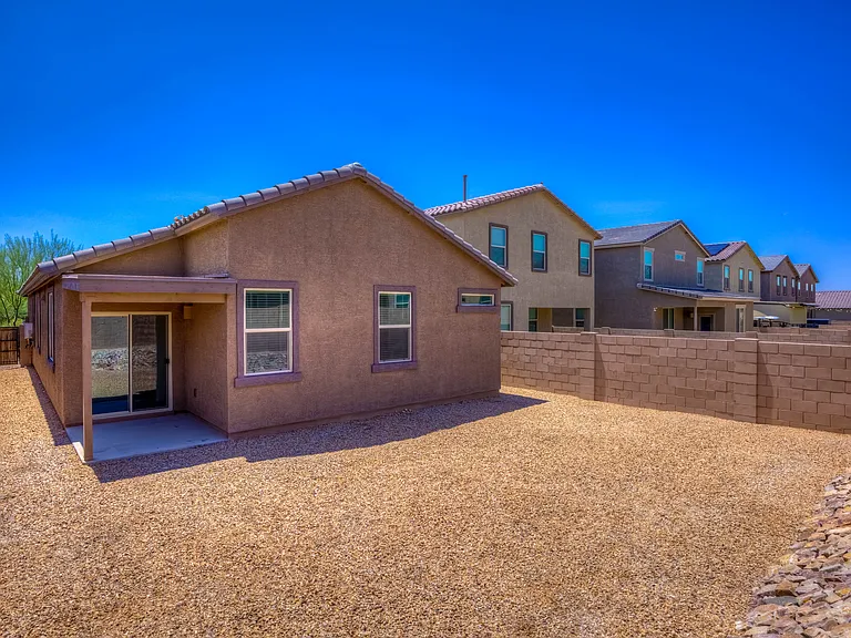 6845 E Camino Naife — Photo 26