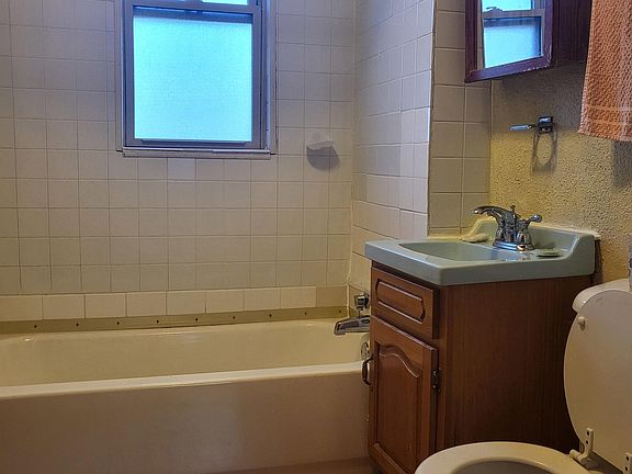 5th image of 3749 W Belden Ave #3