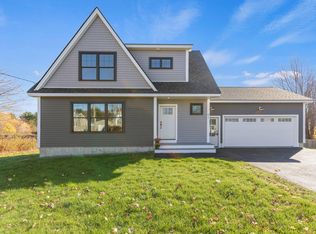 62 Hicks St, Portland, ME 04103