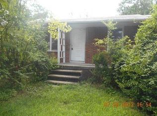 2709 May Dr, Burlington, NC 27215