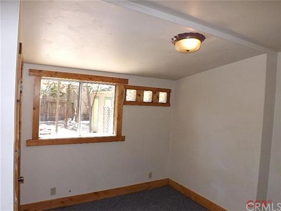 4th image of 326 W Orange St #A