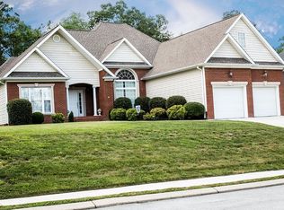 1121 Cody Ln, Soddy Daisy, TN 37379