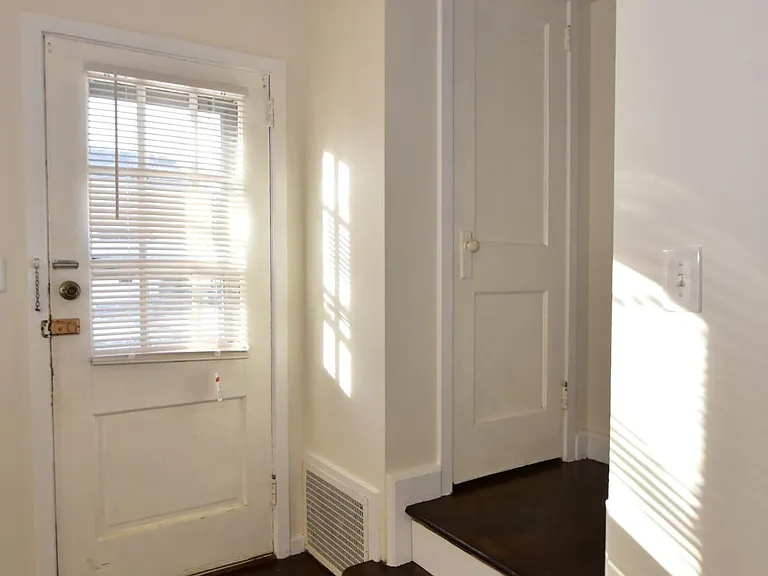 85 Pershing Dr #85 — Photo 7
