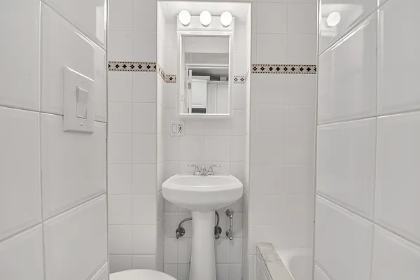 Sold by Compass | media 8