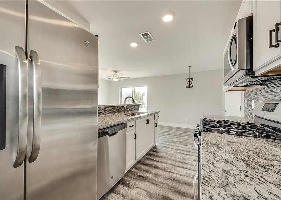 1st image of 726 Waikiki Dr