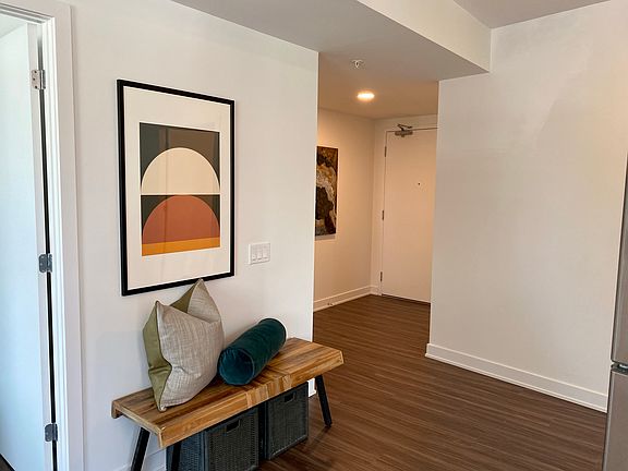 5th image of 175 Carruthers Ave #854464