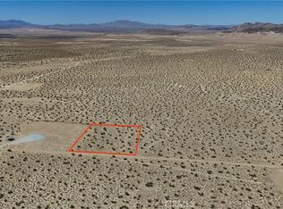 752 Firethorn Way, Landers, CA 92285