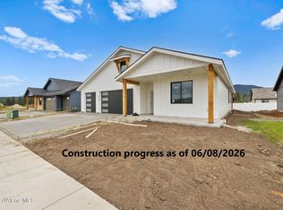 9105 W Swather Ave, Rathdrum, ID 83858