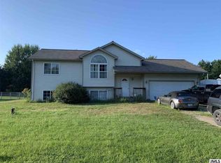 12180 Grandview Dr, Jerome, MI 49249