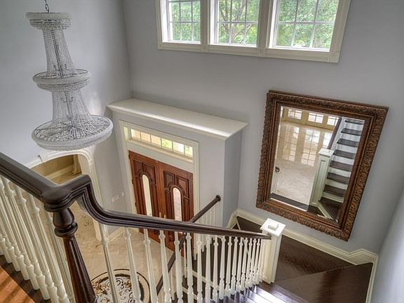 5th image of 6404 E Maclaurin Dr