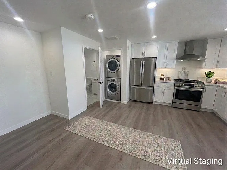 7317 -7321 Garden Grove Avenue — Photo 9