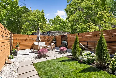 207A Prospect Avenue, #1