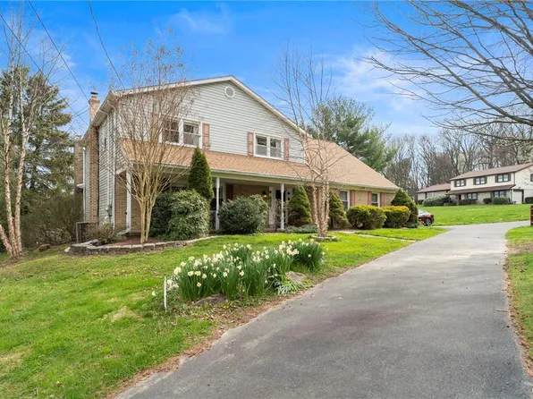 85 Turkey Ln, Furlong, PA 18925