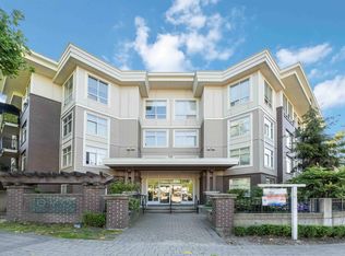 13555 Gateway Dr #215, Surrey, BC