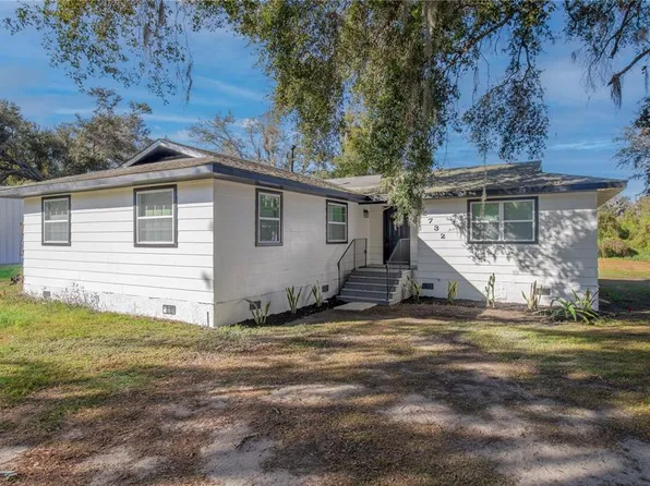 2732 Westside Dr, Leesburg, FL 34748