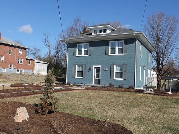 4th image of 3401 Birchwood St NE