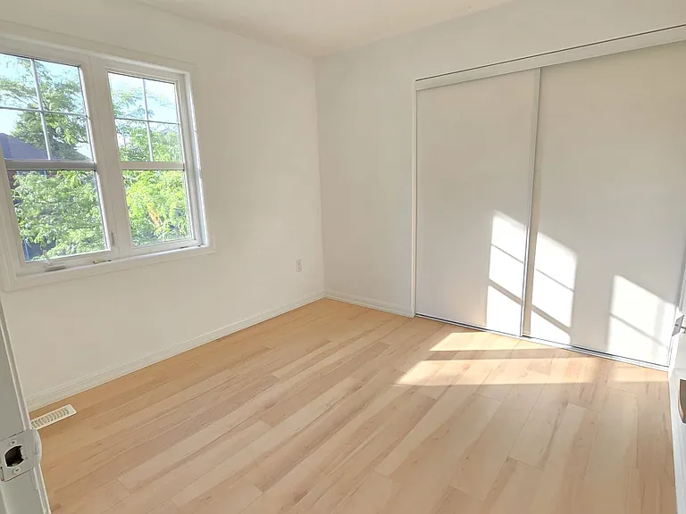 901 Rigo Cross — Photo 14