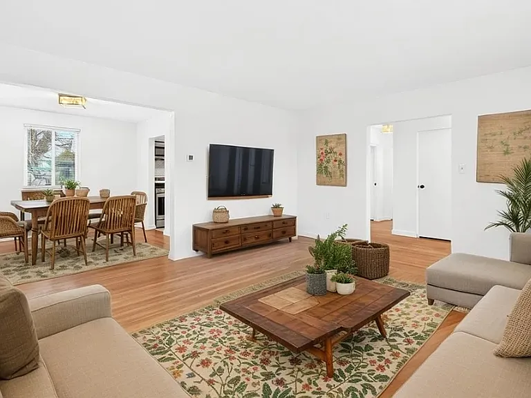 152 Gass Rd — Photo 2