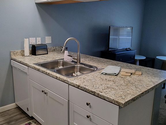 2nd image of 461 W HOLMES Avenue #268