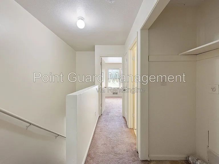 321 W South Ave — Photo 41
