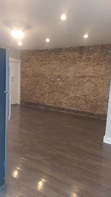 Rented by Lang Realty LLC | media 2