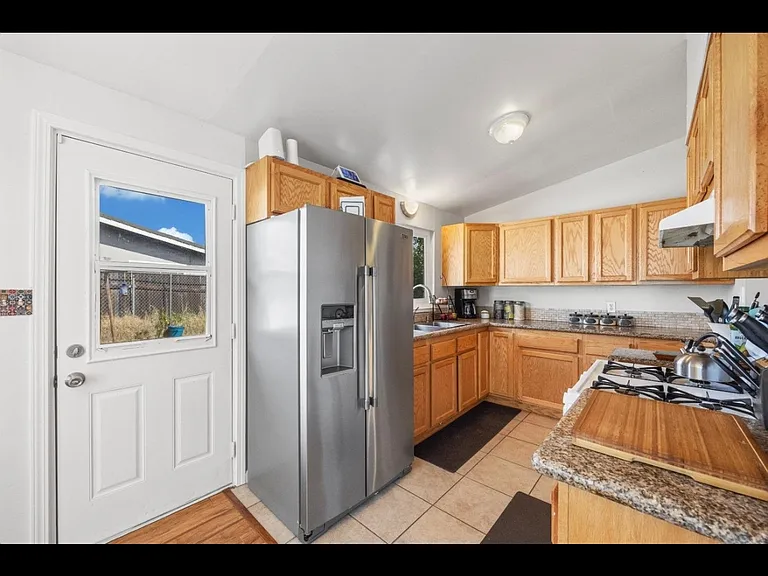 6500 Brock Dr — Photo 6
