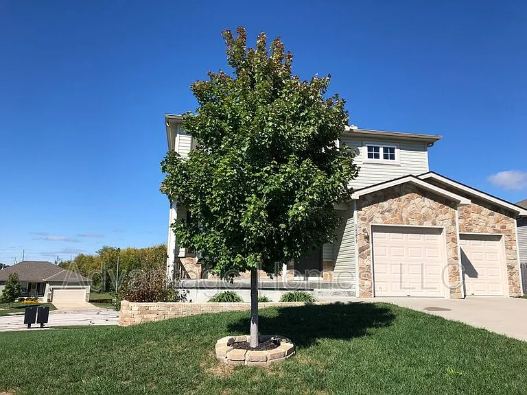 14259 Oakland Ct — Photo 2