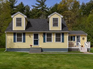70 Parham Rd, Tyngsboro, MA 01879