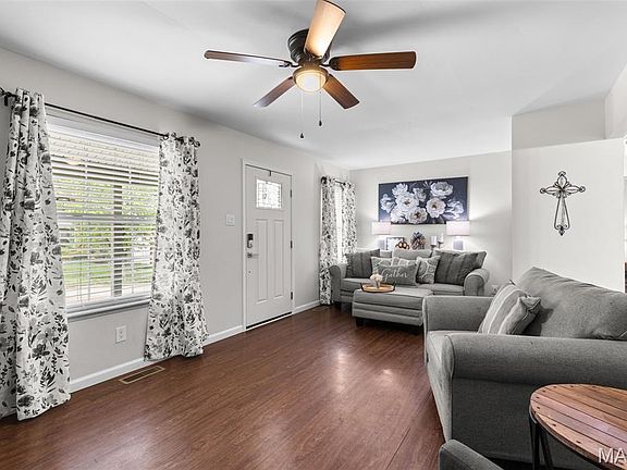 5th image of 1338 Greenmar Dr