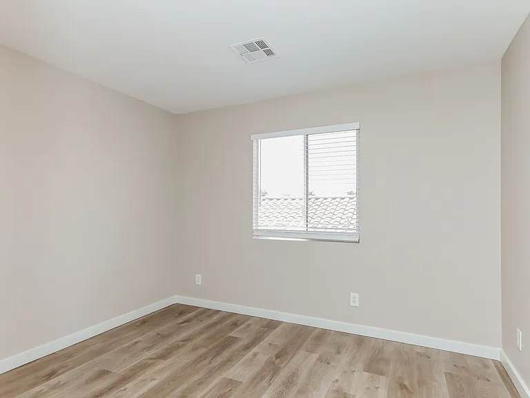 111 Willow Dove Ave — Photo 14