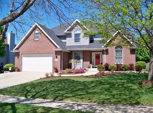 1201 Hunter Dr, Shorewood, IL