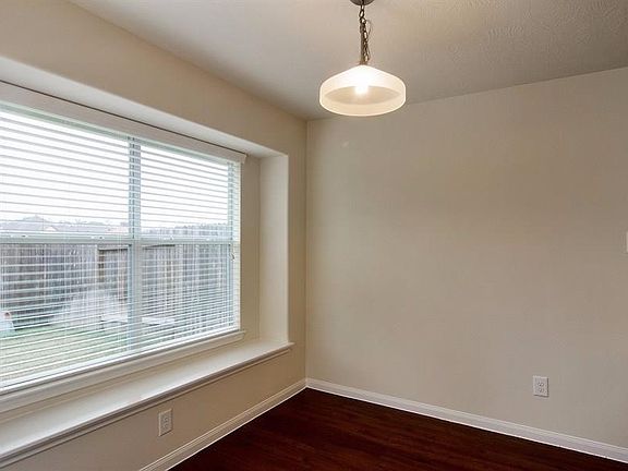 5th image of 15419 Bammel Oaks Ct