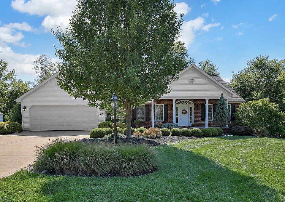 1st image of 535 Meadowdale Dr