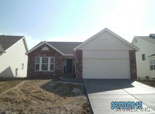 2320 Slammer Dr, Belleville, IL 62220