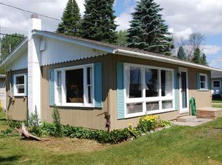 1025 4th St, Tawas City, MI 48763