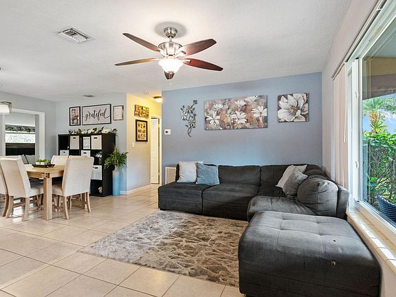 2nd image of 5554 SW 6th Street