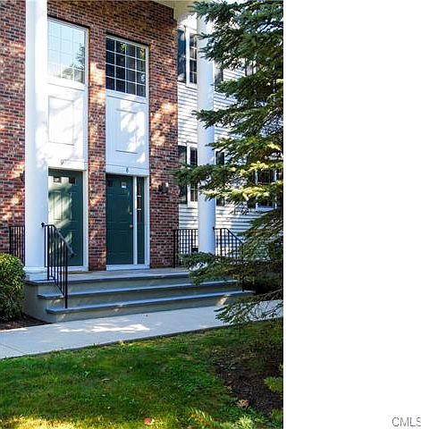 1st image of 570 Danbury Rd APT 8