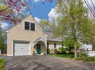 17-19 Marblehead Ln, Biddeford, ME 04005