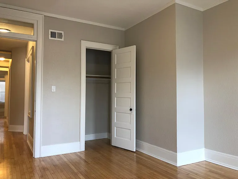 2852 N Oakland Ave #2 — Photo 13