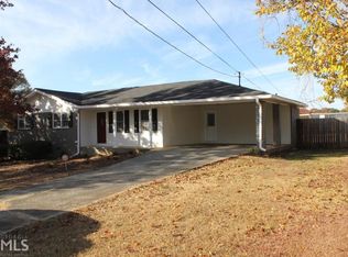 3326 Lauada Dr, Douglasville, GA 30135